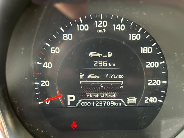 KIA CEE'D EMOTION 1.6 CRDI AUTO SPANISH LHD IN SPAIN 76000 MILES SUPERB 2014